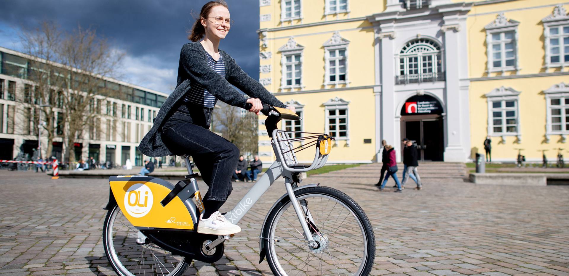 OLi-Bike Oldenburg mit Radfahrerin