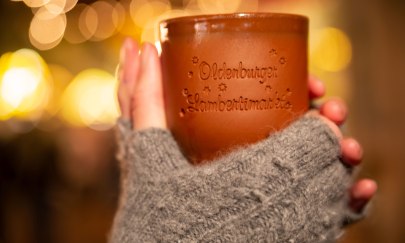 Aufwärmen auf dem Lamberti-Markt nach der weihnachtlichen Stadtführung durch Oldenburg