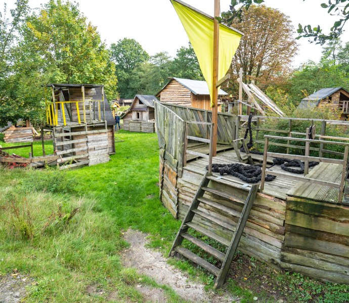 Abenteuerspielplatz Eversten Schiff